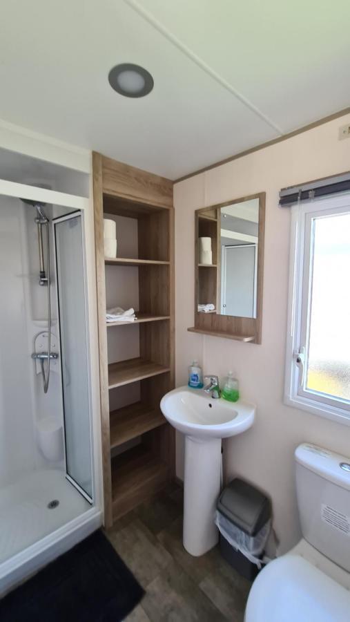 Luxury 2019 8 Berth Caravan With Hot Tub @ Tattershall Lakes Extérieur photo
