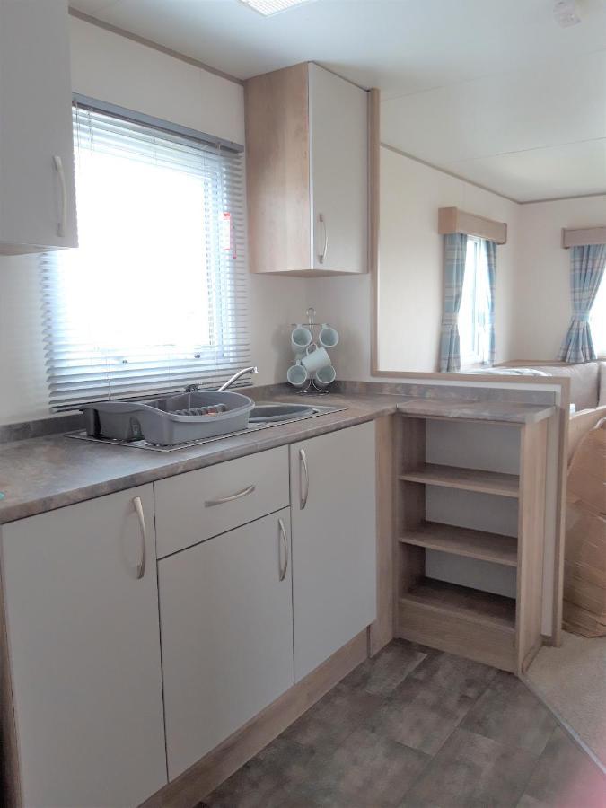 Luxury 2019 8 Berth Caravan With Hot Tub @ Tattershall Lakes Extérieur photo